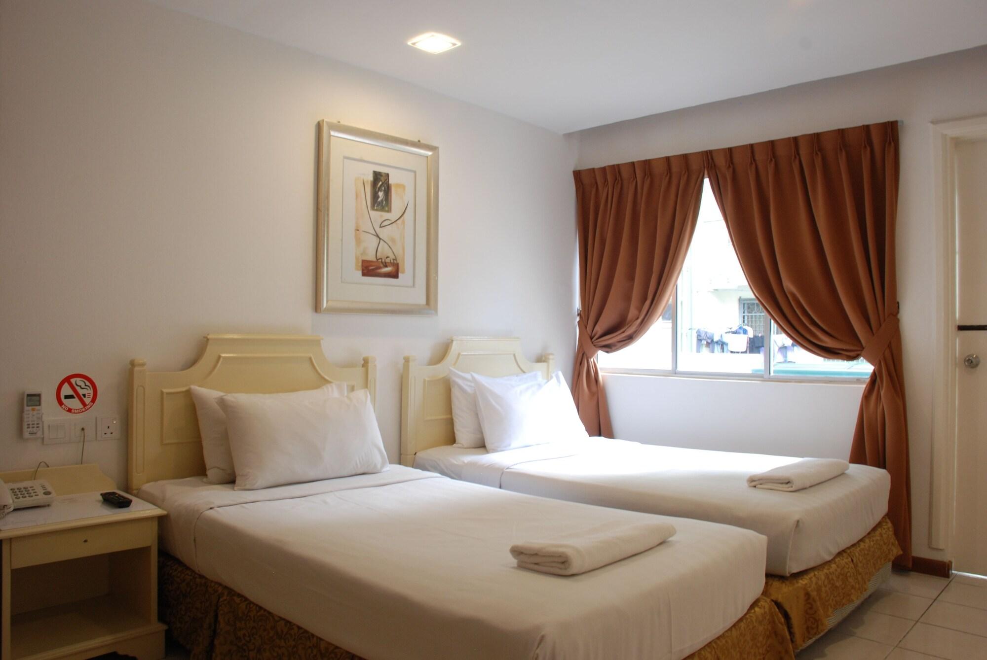 Promenade Service Apartment Кота-Кинабалу Экстерьер фото