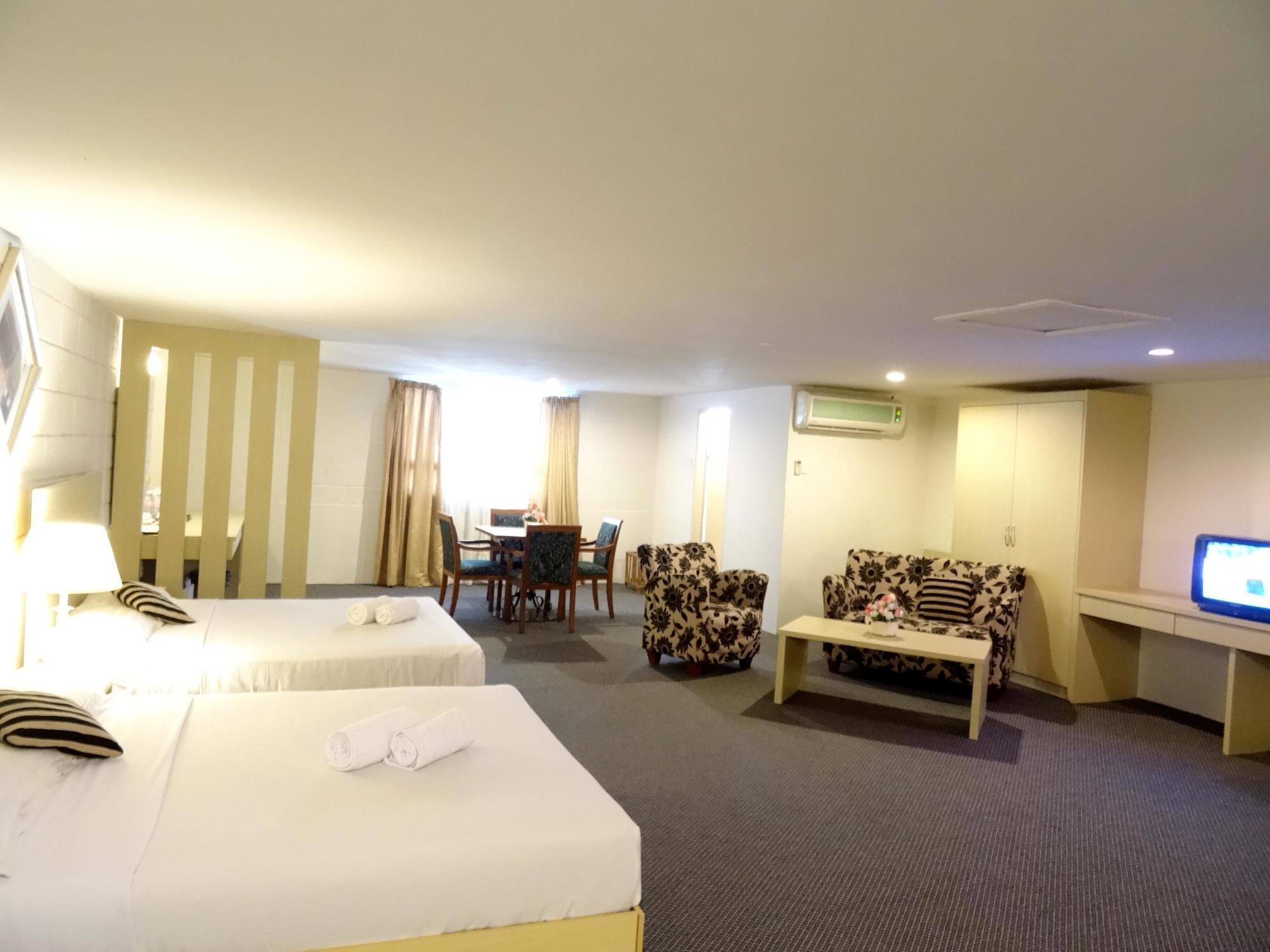 Promenade Service Apartment Кота-Кинабалу Экстерьер фото